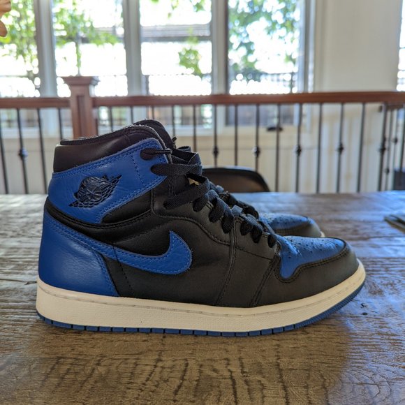 Air Jordan 1 Royal 2017 (Size 8.5) - Picture 1 of 9